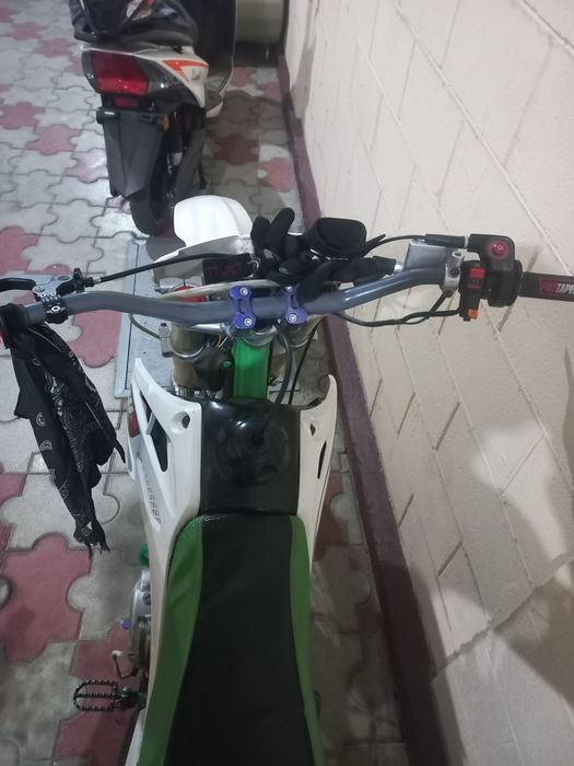 Продам хаммер 06