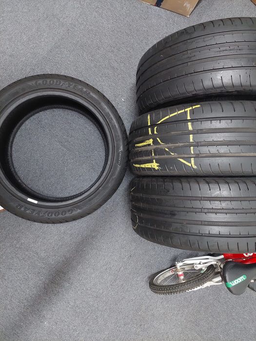 Cauciuc(anvelopa) Vara 235/45R18 98Y Goodyear Eagle F1 Asymmetric 5