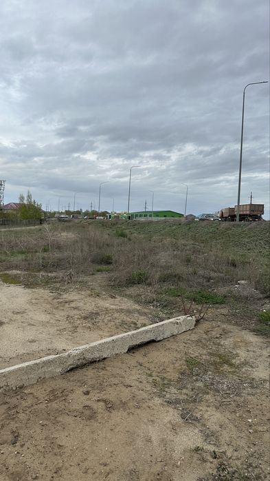 Продам земелный участок ИЖС