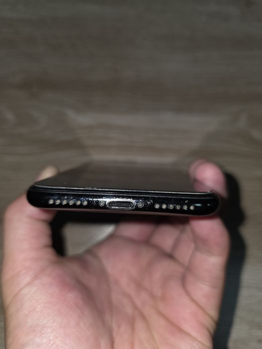iPhone X смартфон