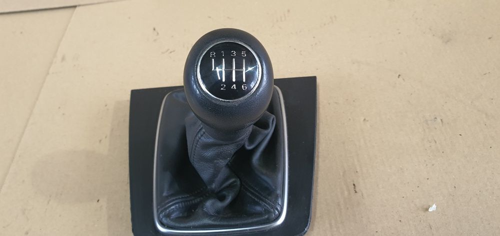 Nuca schimbator cu manson 6 trepte audi a4 b7 audi a4 b6 2.0 1.9 tdi BLB BRE BRD BPW AVF 2001 - 2007