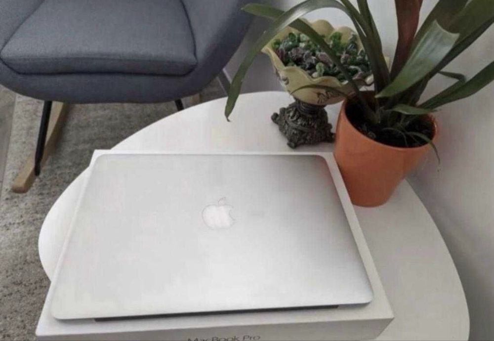 Macbook Pro 2015; 128 GB