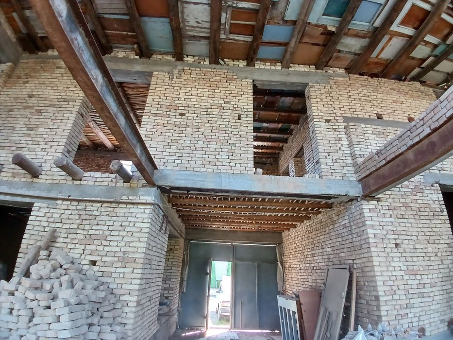 Юнусабадский район СРОЧНО ПРОДАЁТСЯ