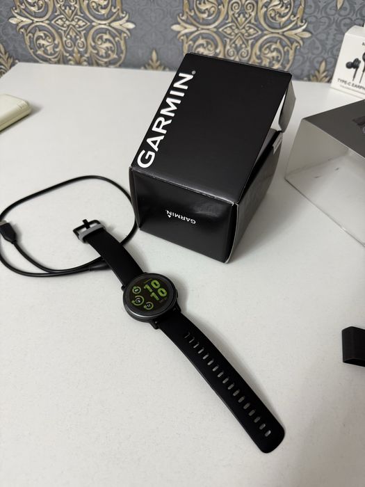 Garmin Vivoactive 5 идеальное состояние