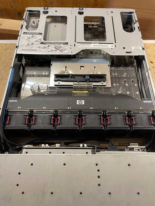 Сървър HP ProLiant DL380 Gen7 + 8 HDD