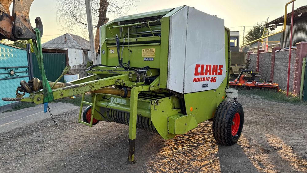 Рулонный Пресс Подборщик ROLLANT 46