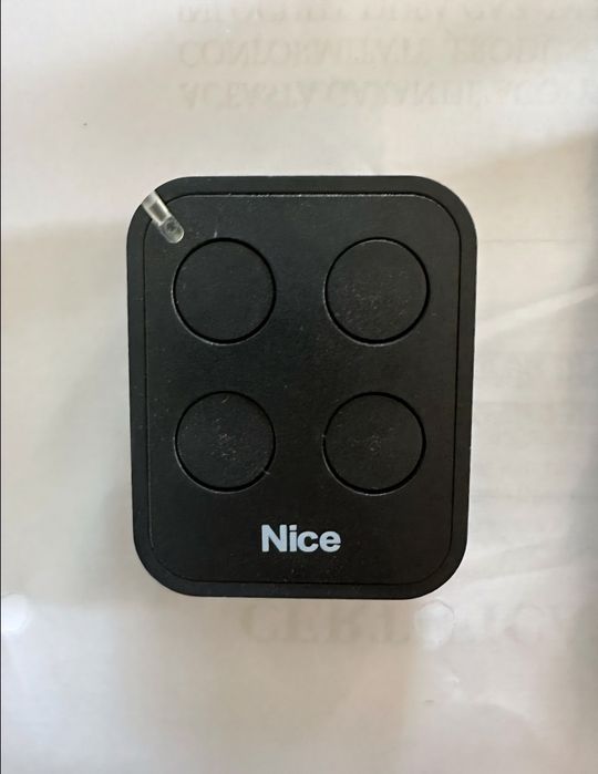 Telecomanda NICE poarta garaj