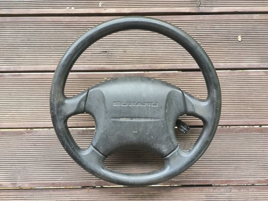 Продам руль Subaru