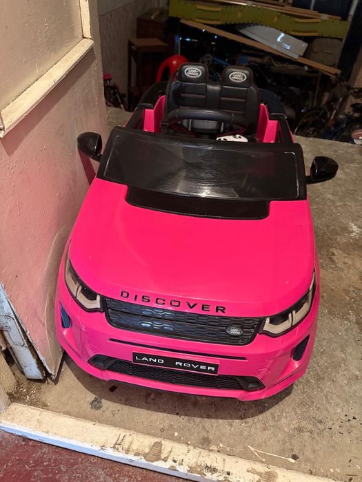 Mașinuță electrică pentru copii