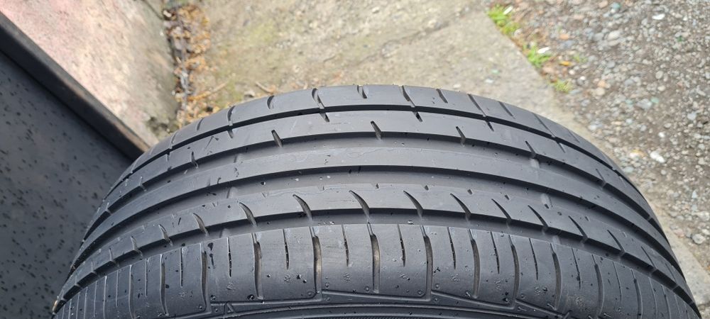 4 Anvelope ca noi Falken 215 50 R18 de vara