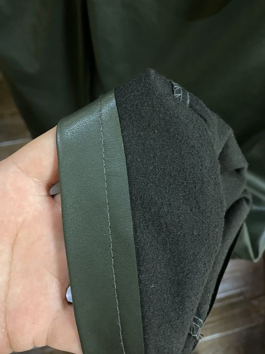 Брюки из эко кожи DEFACTO