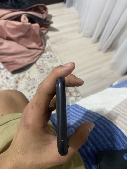 Айфон ХР 128гб сатылады