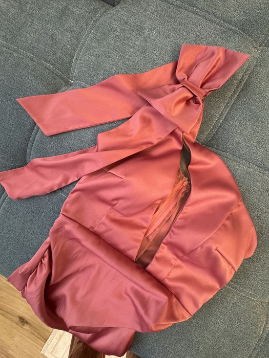 Rochie facuta la comanda