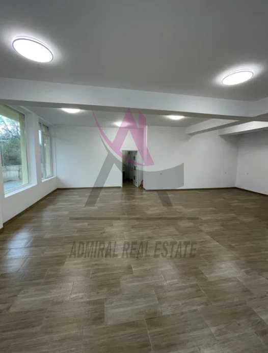 Дава се под наем Магазин в Варна, Галата - 125 кв.м за 1000 € - Снимка #5