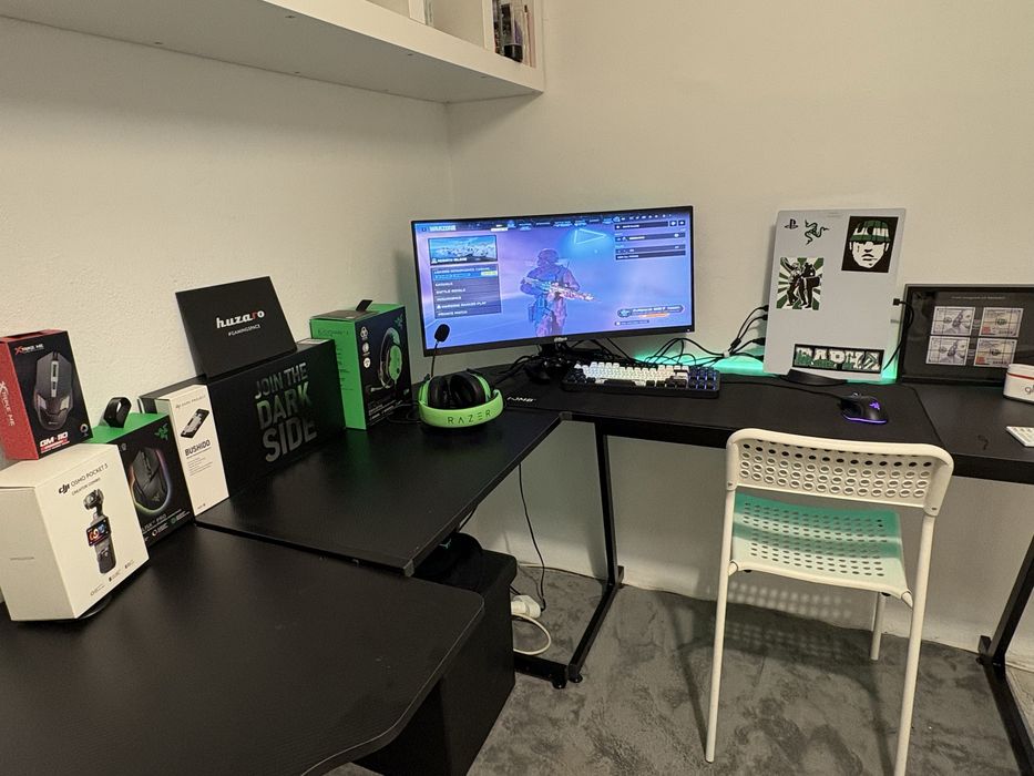 Бюро размер 147 × 112 gaming