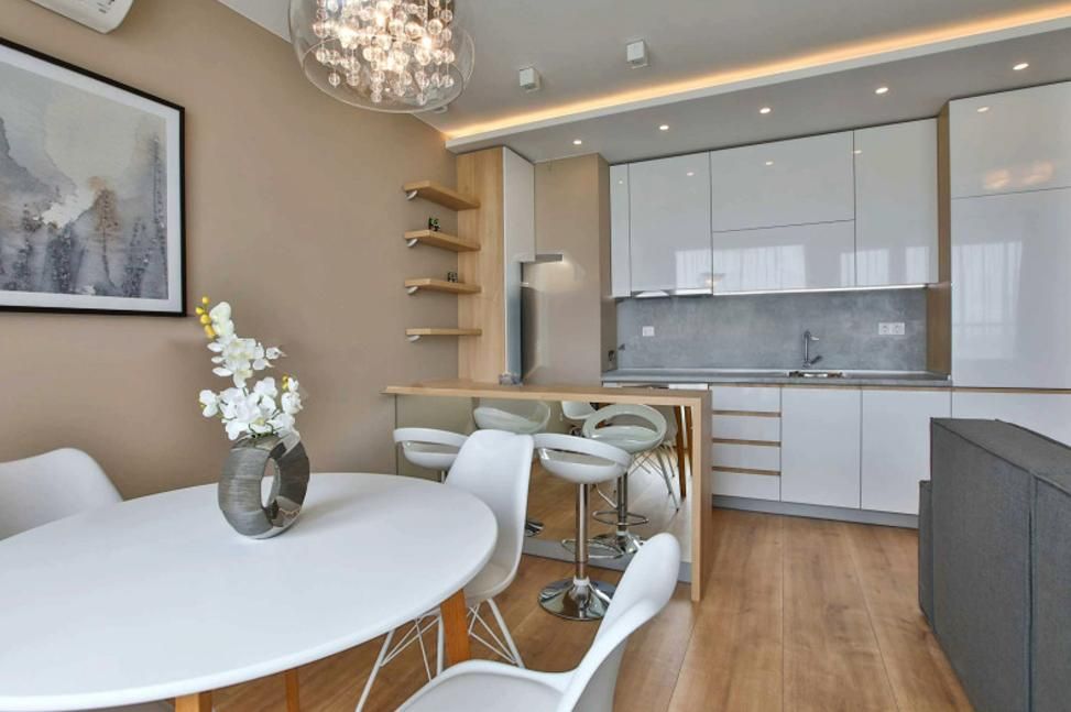 Дава се под наем Двустаен апартамент в София, Манастирски ливади - 88 кв.м за 1000 € - Снимка #1