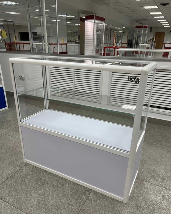 Oynaly prilavkalar, Акция, savdo uskunalari vitrinalar stellajlar