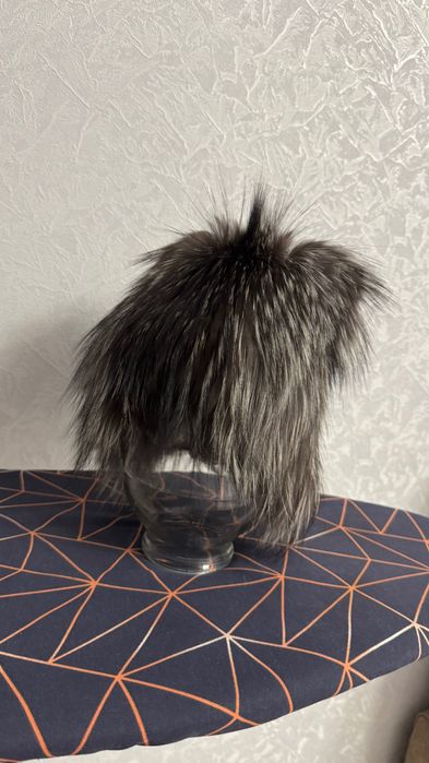 Шапка песец вязаная