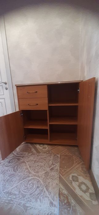 Тумба шкаф сатылады