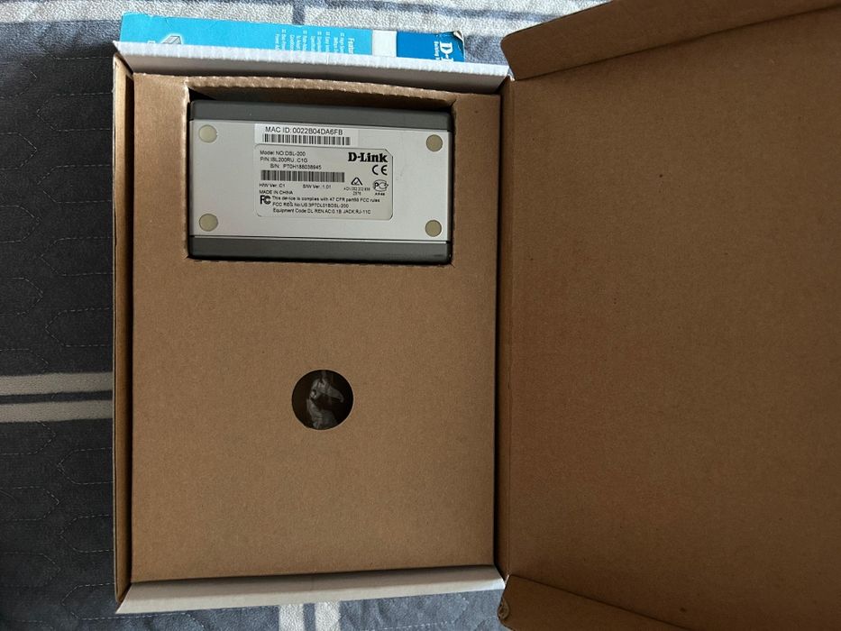 ADSL-модем D-Link DSL-200. На запчасти.