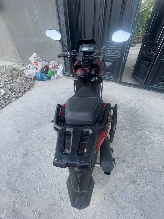 Tank motosikl sotiladi