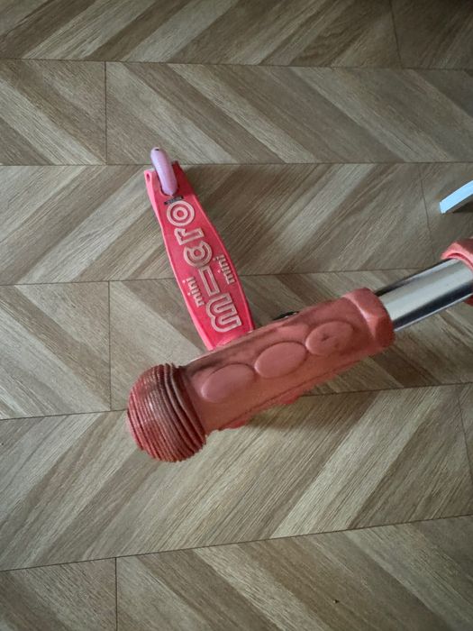 Детский самокат на 5-8 лет