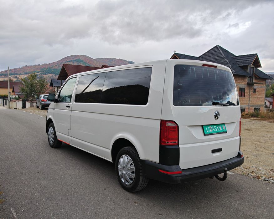Volkswagen T6 Caravelle-Transporter /8+1 locuri/extra long/climă față-spate