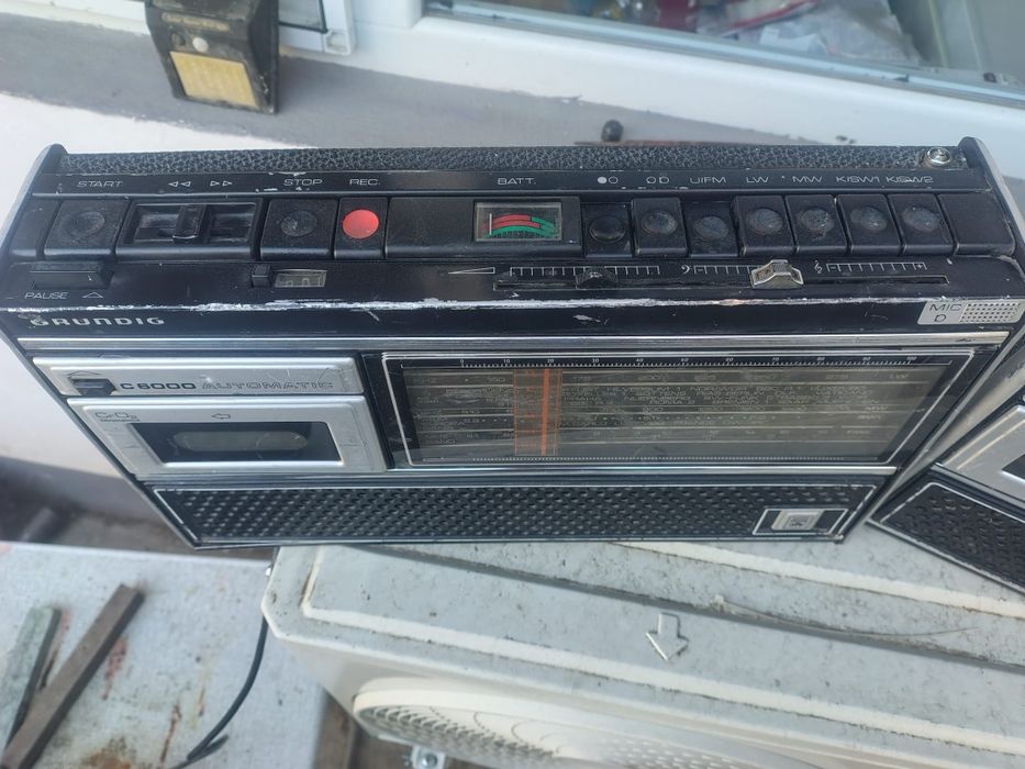 Radio casetofoane grundig