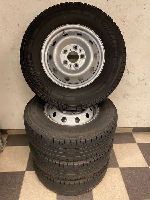 Roti Fiat Ducato 225/75R16C Michelin Agilis Senzori de presiune