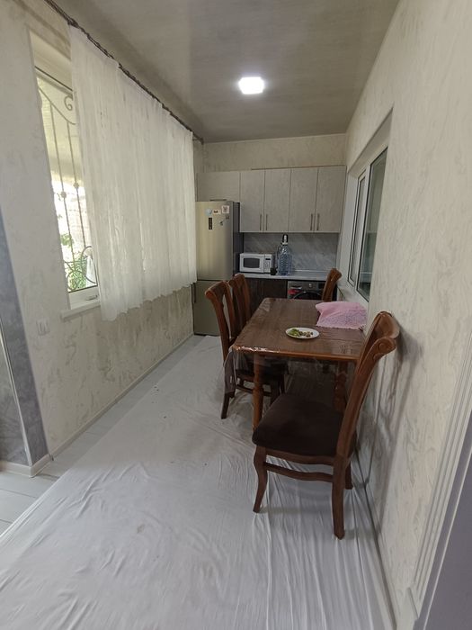 Продается  Юнусабад -14 4/1/5