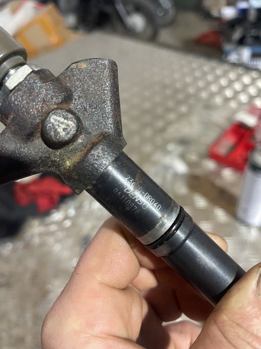 Дюзи Toyota D-cat 2.2 Denso