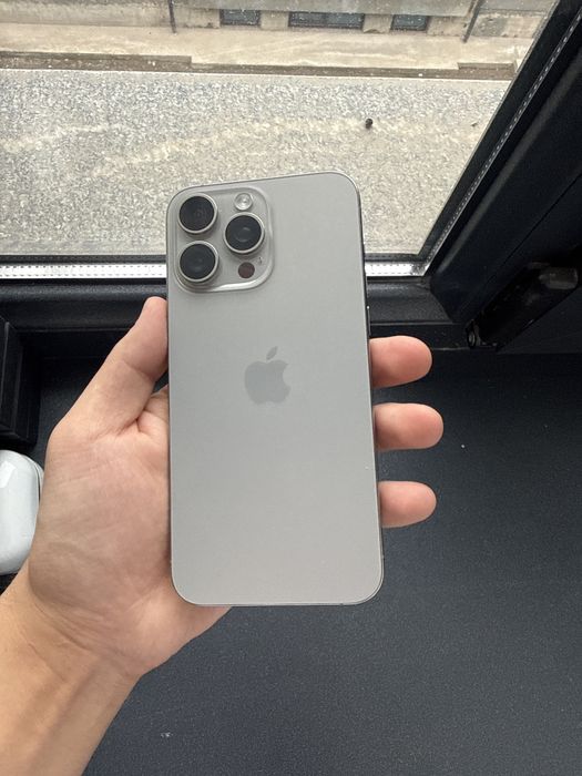 IPhone 15 Pro Max 256 gb