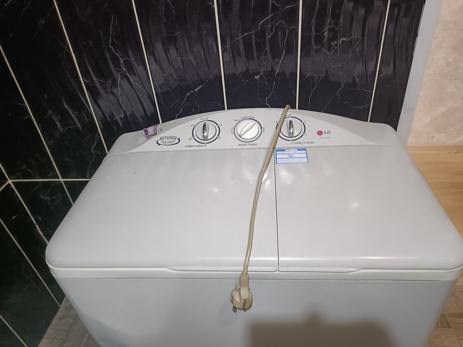 Продам стиральную машину п/а