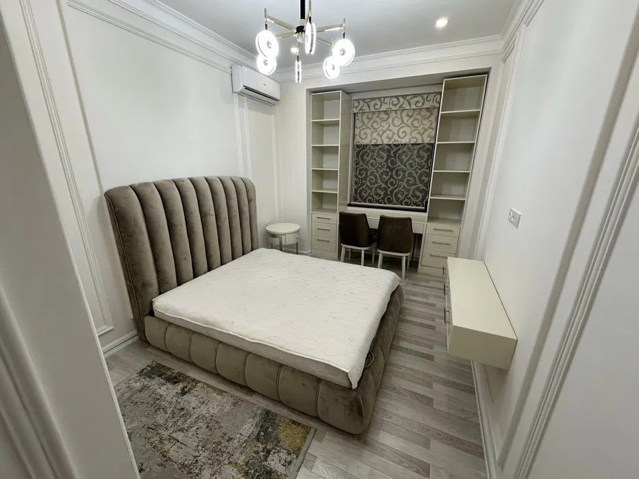 Сдам 5ком Евро квартиру в ЖК Новомосковская