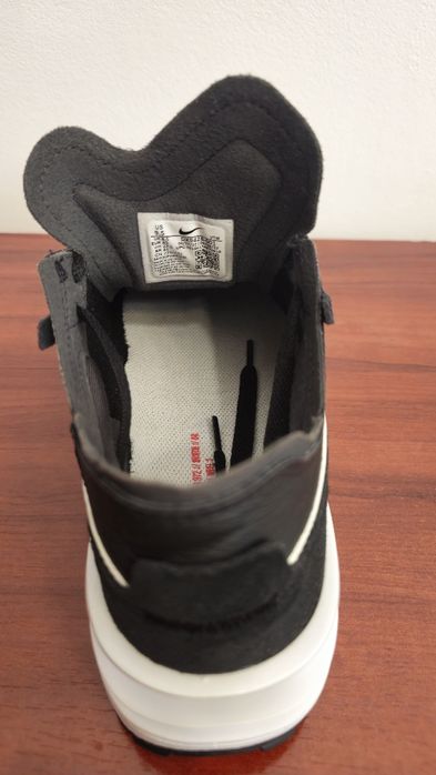 Adidași Nike  waffle one leather