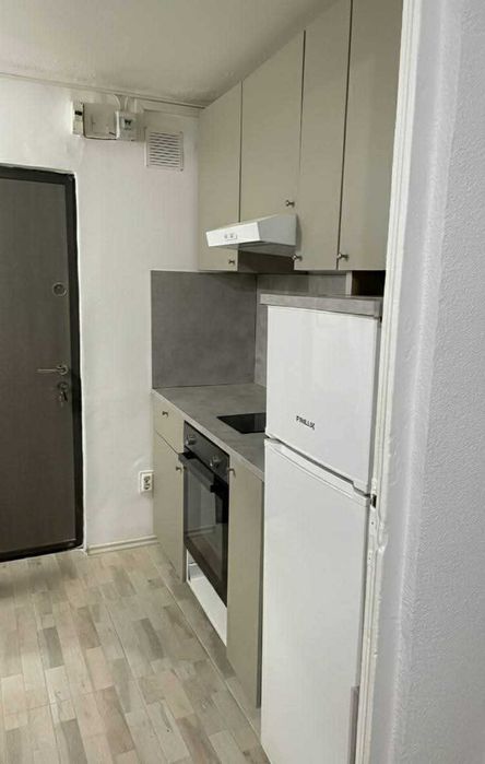 Garsoniera 21m² Pacii Metro Station 250 € pe lună