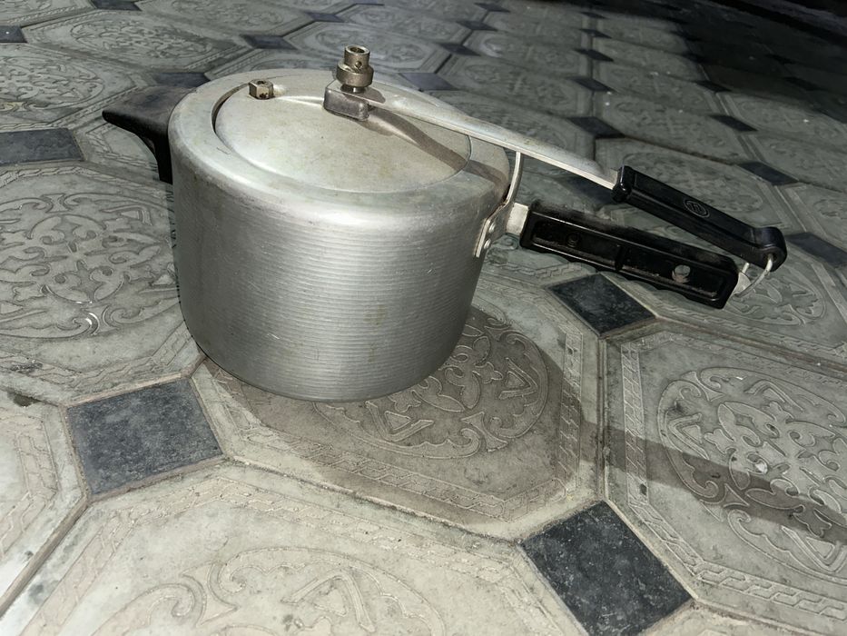 Продаю алюминиевую скороварку