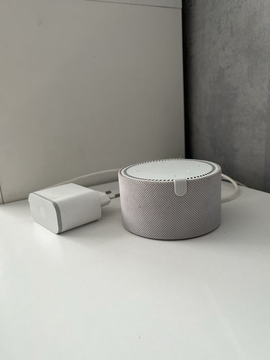 Продам умную колонку Алису