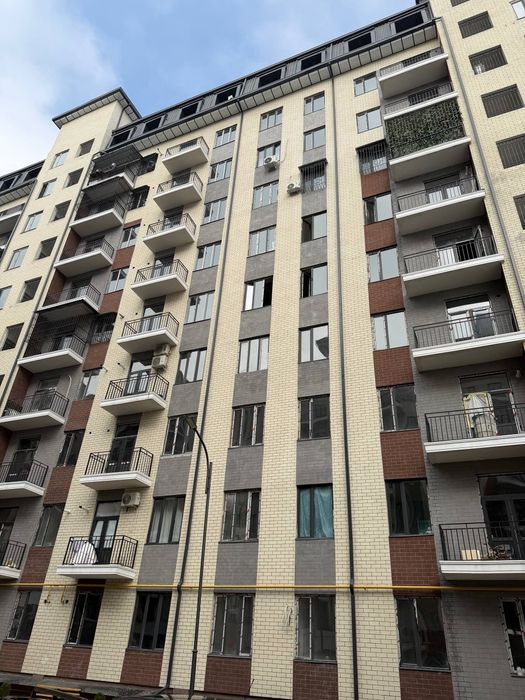 Novostroyka uy sotiladi