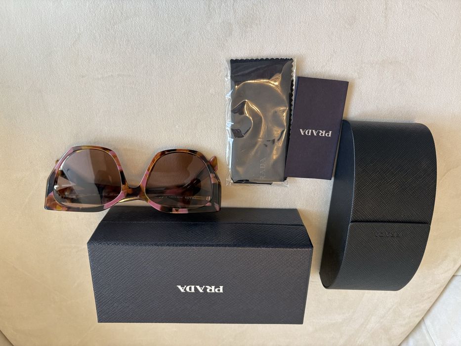 Ochelari soare Prada