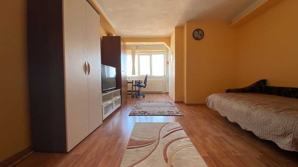 Garsoniera inchiriat cartier Titan, Metrou 1 Decembrie la 5 min