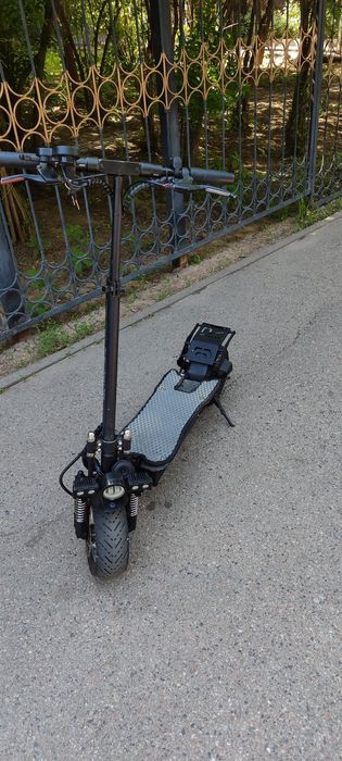 Kugoo Kirin M5 ..