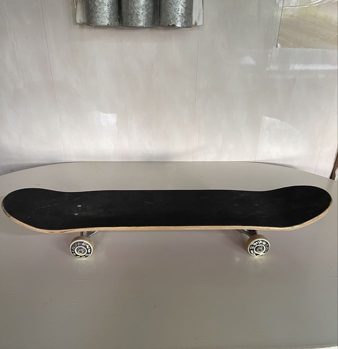 Skully Skateboard Complet Enuff