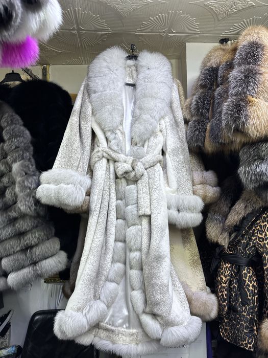 Haina Alcantara Lunga blana naturala vulpe