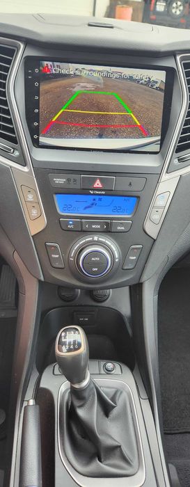 De vânzare mașina  de familie ,SUW,Hyundai Santa Fe,Kia