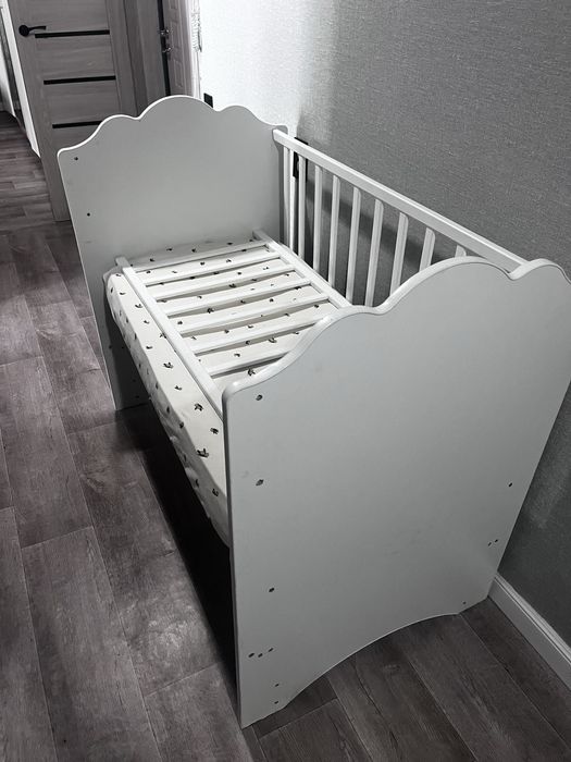 Манежка  кроватка детская