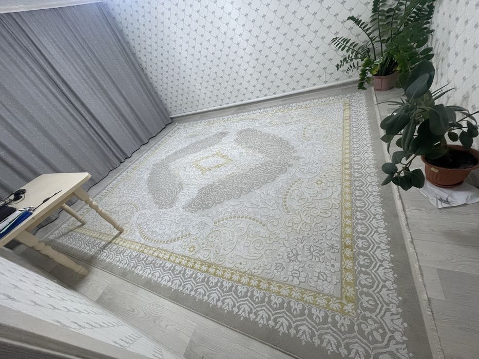 Ковер 3:4 продам