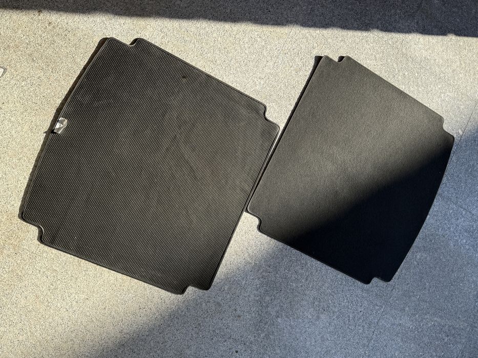 Covoras portbagaj original VW Touareg