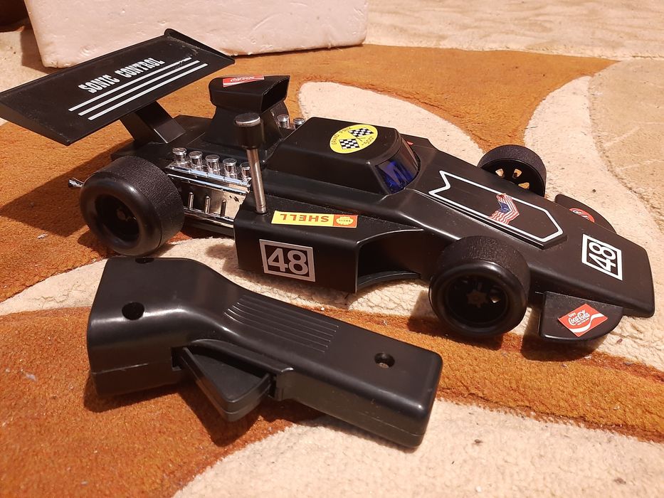 Mașinuța Sonic cu telecomanda