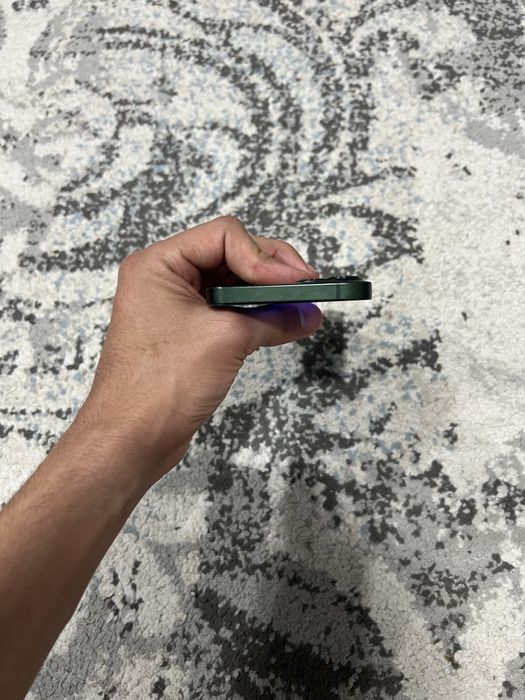 Iphone 13 sotiladi